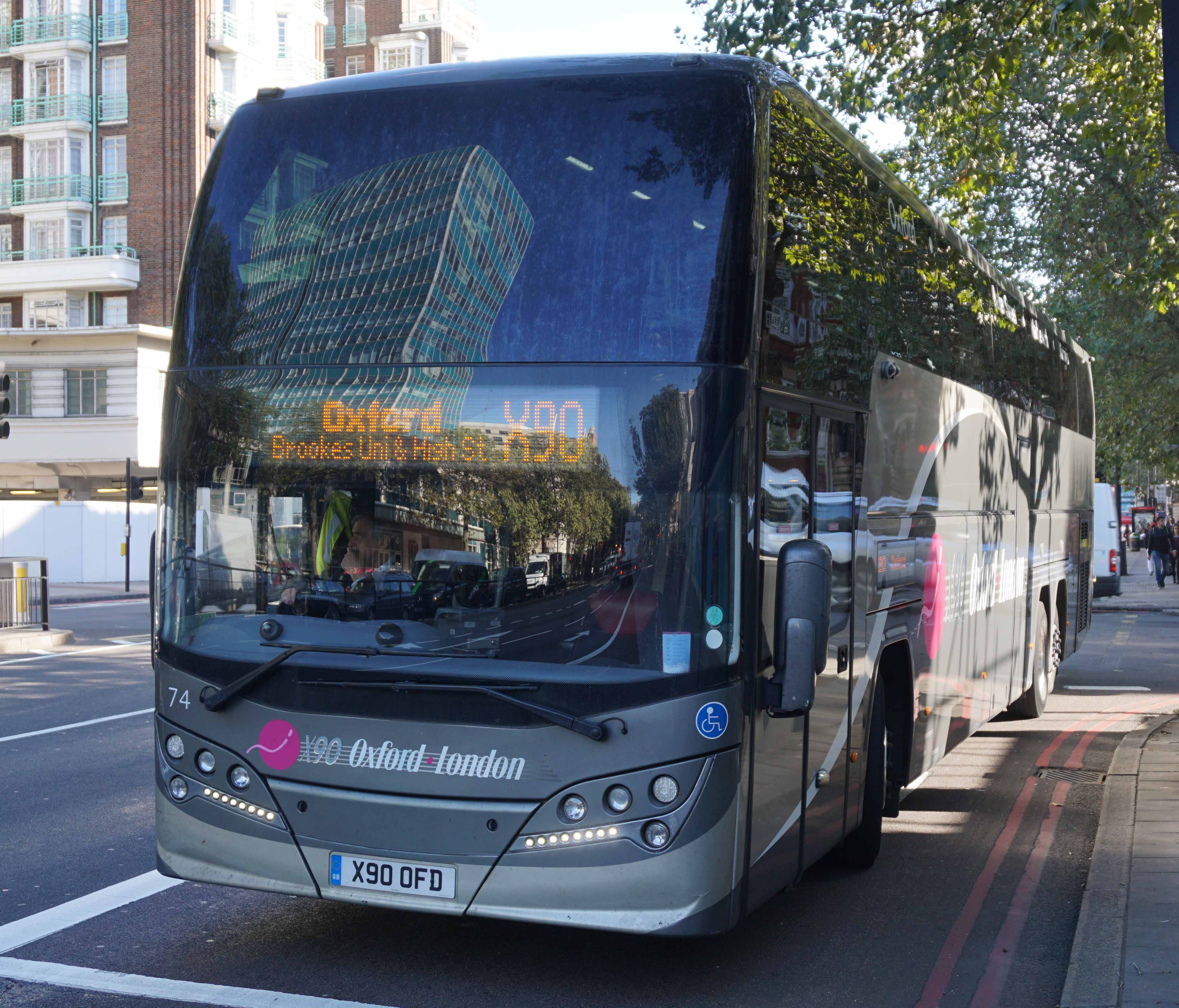 Oxford Volvo B11RT Plaxton Elite-i 74 X90